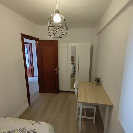 Comodo Y Luminoso فيرول